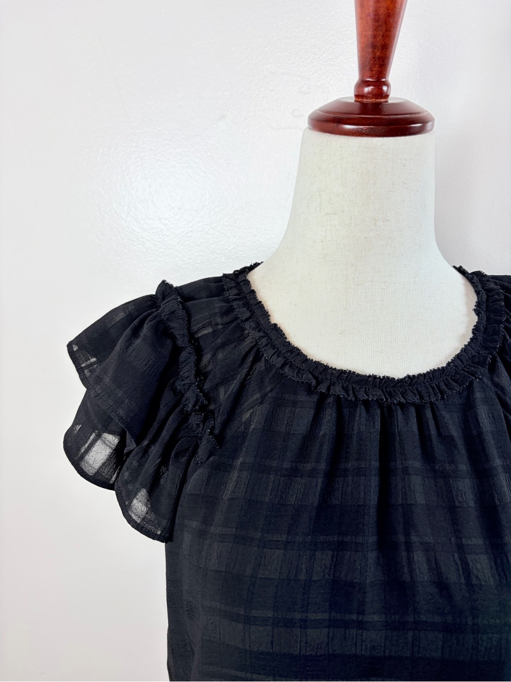 LOFT Ruffle Flutter Sleeve Top - Picture 5 of 9